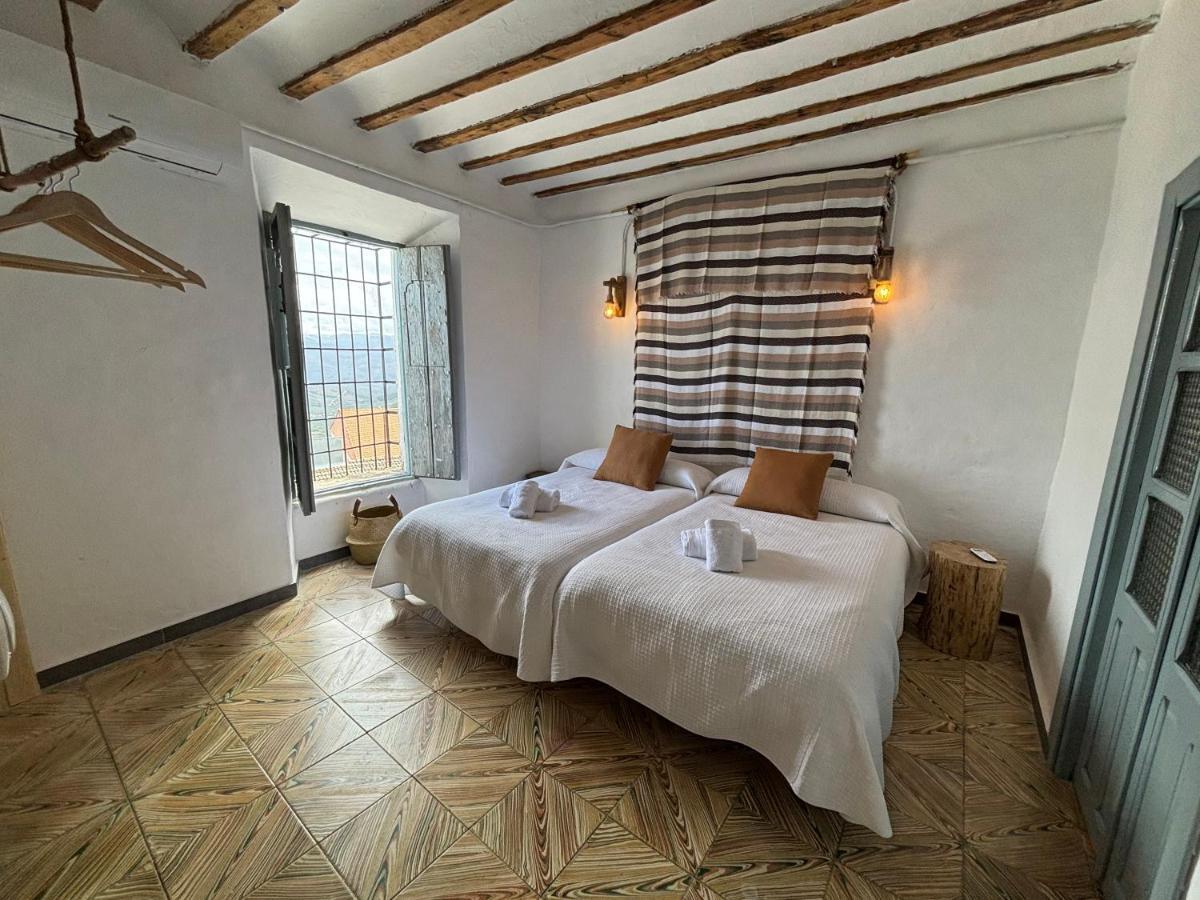 Casa De La Aguadora * Iznatoraf