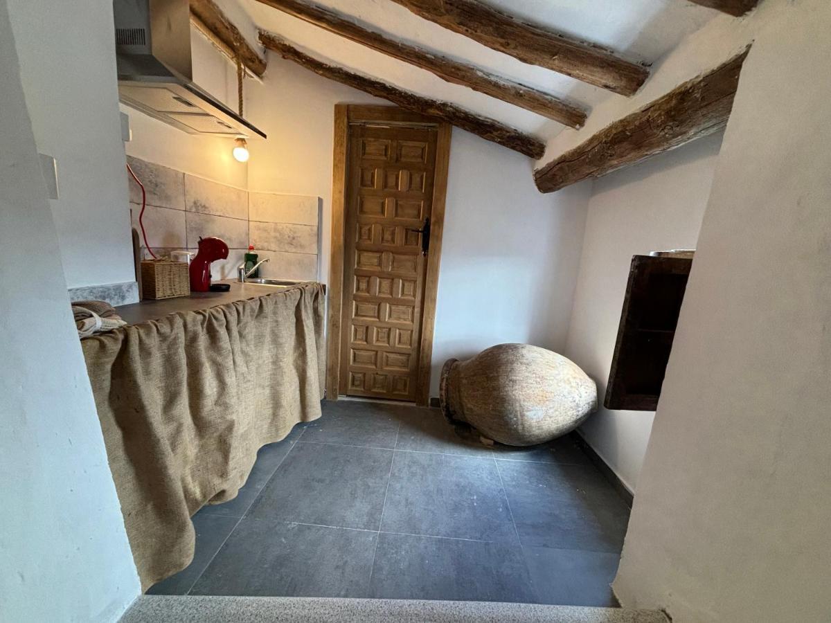 Casa De La Aguadora * Iznatoraf
